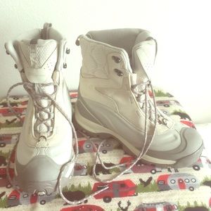 Womens Columbia Bugaboot Plus